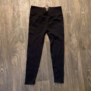 Fabletics ribbed leggings